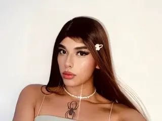 Streamate Nude Webcam of Mia_Bloon21