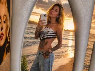 Streamate Free Porn Cam of JessieGarvet19