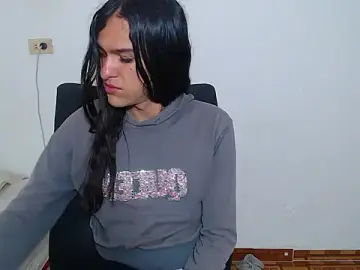 Stripchat Nude Webcam of sweet1Girl