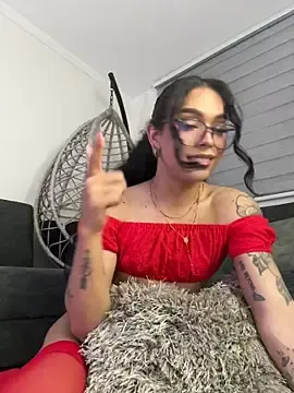 Stripchat Adult Webcam of Samantha_Bernardo