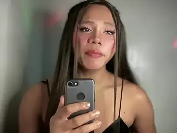 Stripchat Sex Cam of ur_enchanted_samantha
