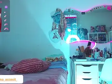 Stripchat Best live sex cam show of caroline_cossei