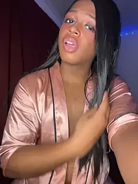 Stripchat Best Webcam of cherxyl_royal