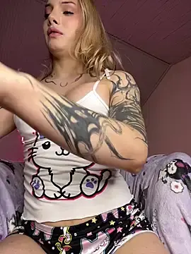 Stripchat Live Porn of devlin_nurmi