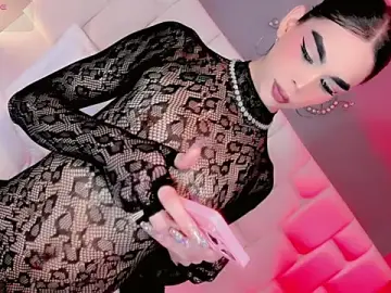 Stripchat Sex Cam of Kisses_Sophia