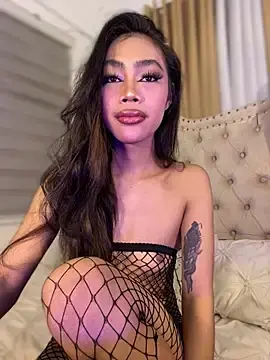 Stripchat Best live sex cam show of Innocent_yanixx69