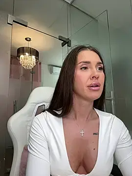 Stripchat Adult Video Chat of Anya-Ray