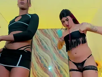 Stripchat Sex Cam of The_babys_wordl
