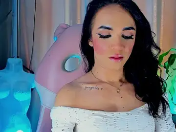 Stripchat Live Sex Cam of Cristal_Gem1