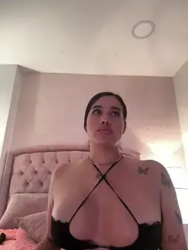 Stripchat Live Sex of Bella__Wood