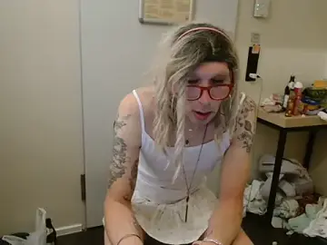 Stripchat Free Live Porn of Ombeline1