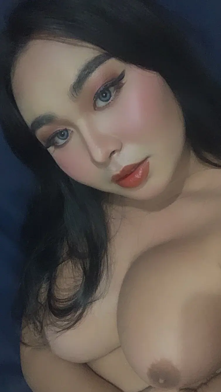 Scarlet_walker08