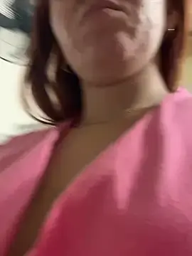 Stripchat Best Webcam of mia_hot4