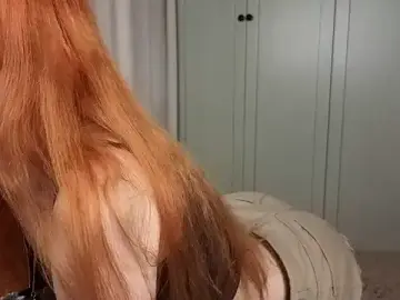 Stripchat Free Porn Cam of tgirlfoxy