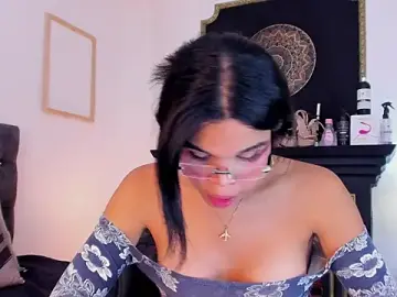 Stripchat Free Live Porn of Shar_Foxx