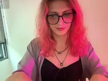 Stripchat Free Porn Cam of AlicePinkhead
