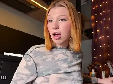 Stripchat Sex Cam of ilona_wine