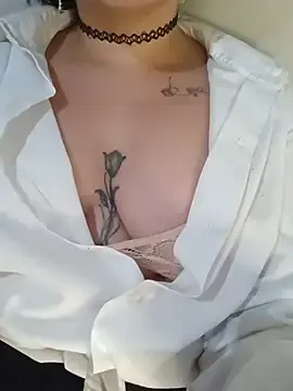 Stripchat Live Sex Cam of ConeNella