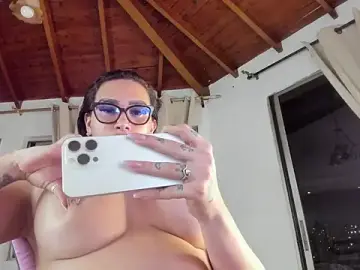 Stripchat Adult Webcam of IsaFontanna