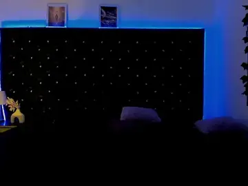 Stripchat Sex Cam of BellaRoge