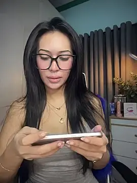 Stripchat Live Sex Cam of Jasmine_Elcock