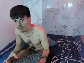 Stripchat Free Live Porn of Nahomi_hot_77