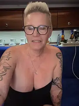 Stripchat Sex Chat of German_Milf