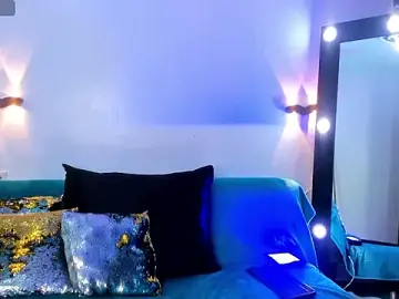 Stripchat Free Live Porn of Valensmile