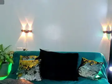Stripchat Nude Webcam of Valensmile