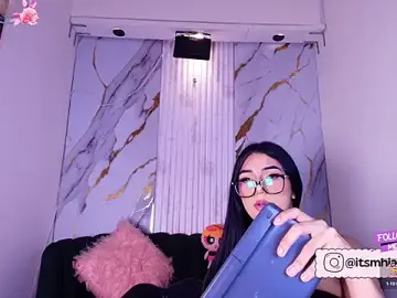Stripchat Sex Chat of Mhiaa_Sweet