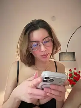 Stripchat Sex Cam of Ivysnow