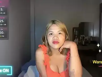 Stripchat Free Porn Cam of BigBananaTS