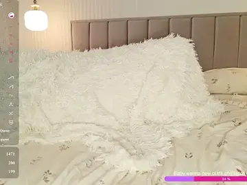 Stripchat Free Porn Cam of _rose_monarch_