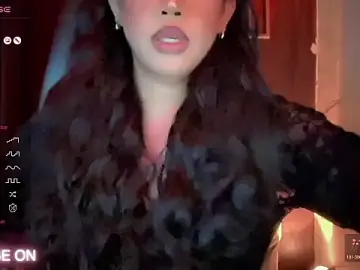 Stripchat Live Porn of madam_agnes1