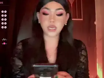 Stripchat Free Porn Cam of madam_agnes1