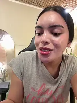 Stripchat Free Live Porn of TS-SimplyTheBest
