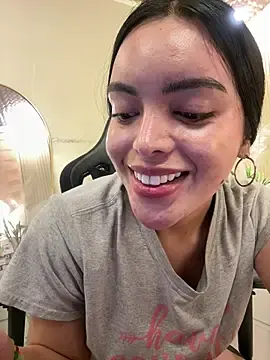 Stripchat Sex Cam of TS-SimplyTheBest