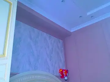 Stripchat Free Porn Cam of Evelyn_rabbit