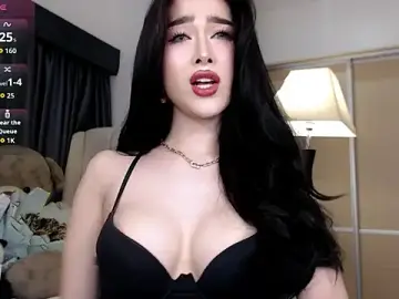 Stripchat Best Webcam of KeenMazikeen69