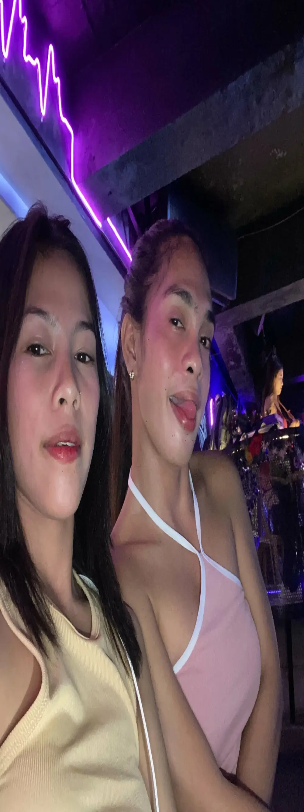 2TS1realgirl69