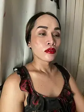 Stripchat Free Live Porn of RomanticPearlTS