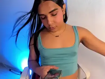 Stripchat Adult Webcam of CandyLatinHott