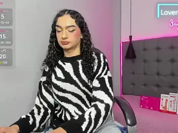Stripchat Live Sex Cam of scarletcherry18