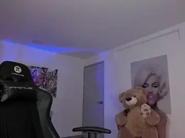 Stripchat Free Porn Cam of Marily_Daniela_