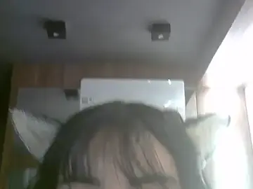 Stripchat Adult Webcam of SkinnyKitten