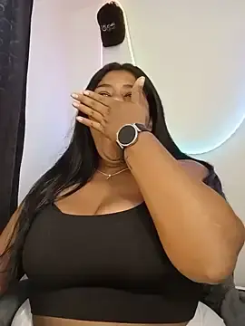 Stripchat Live Porn of paola091