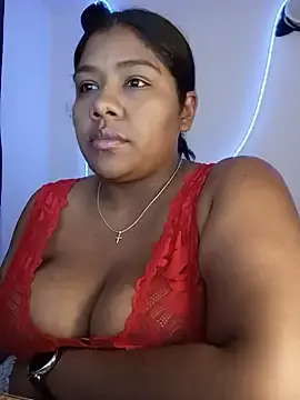 Stripchat Best Webcam of paola091