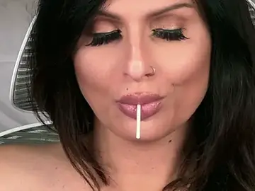 Stripchat Adult Webcam of xprettysmilex