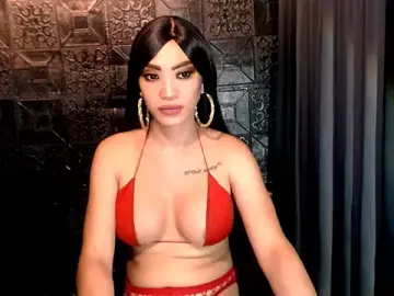 Stripchat Sex Cam of ASIANHOTTIE_69
