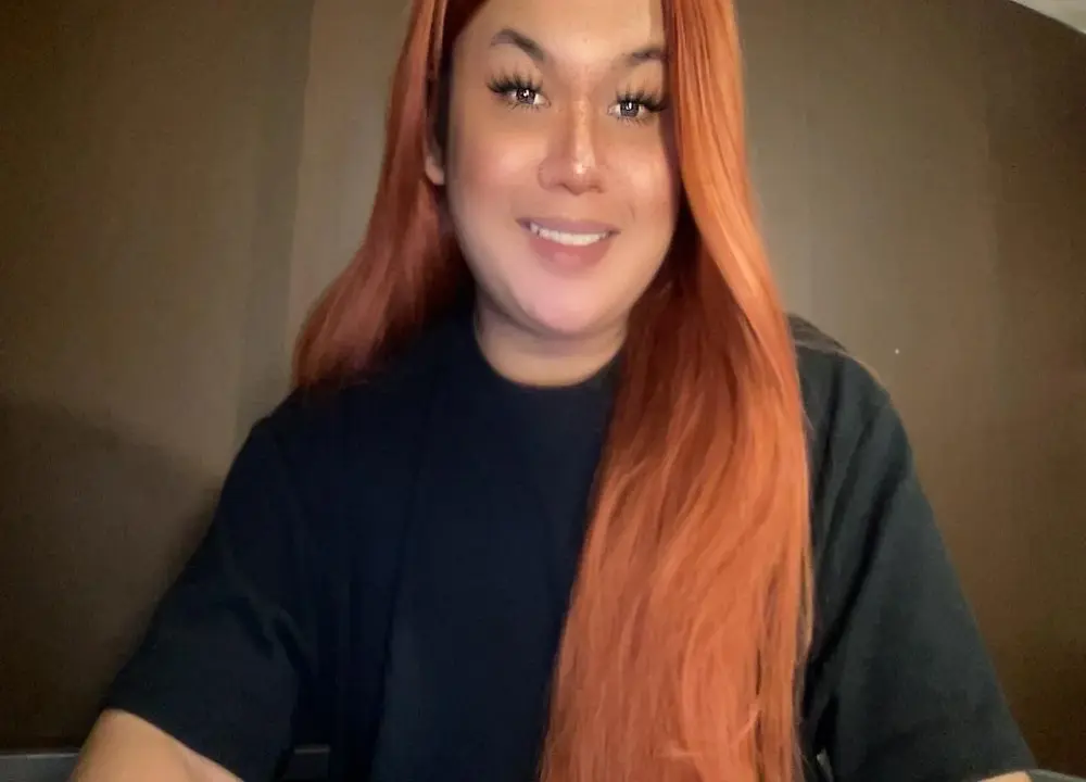 RedHead_Thalia
